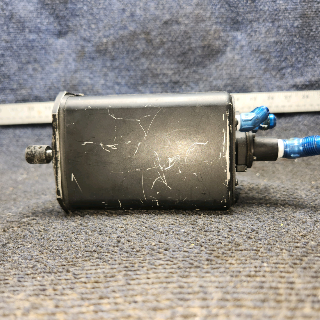 Used aircraft parts for sale, 102-0074-03 RC Allen Inst RCA22-15 cessna 150G Horizon Gyro Indicator