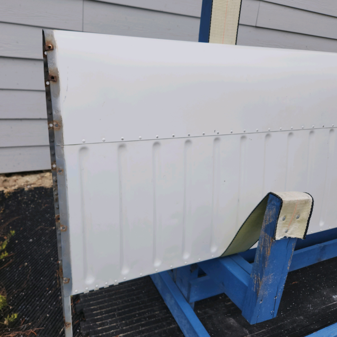 Used aircraft parts for sale, 63560-000 Piper PA-28-140 Stabilator