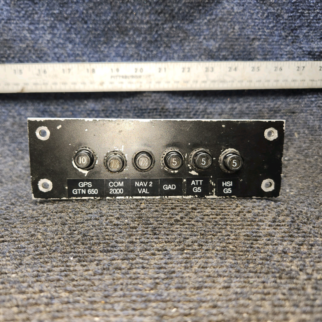 Used aircraft parts for sale, MS3320-5-7-10 Cessna 150J Circuit Panel Breaker Custon