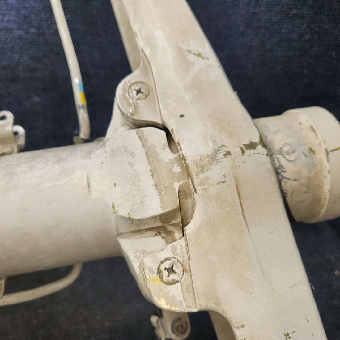 Used aircraft parts for sale, 95-810002-613 BEECHCRAFT 95-55B Gear Assy Main - LH