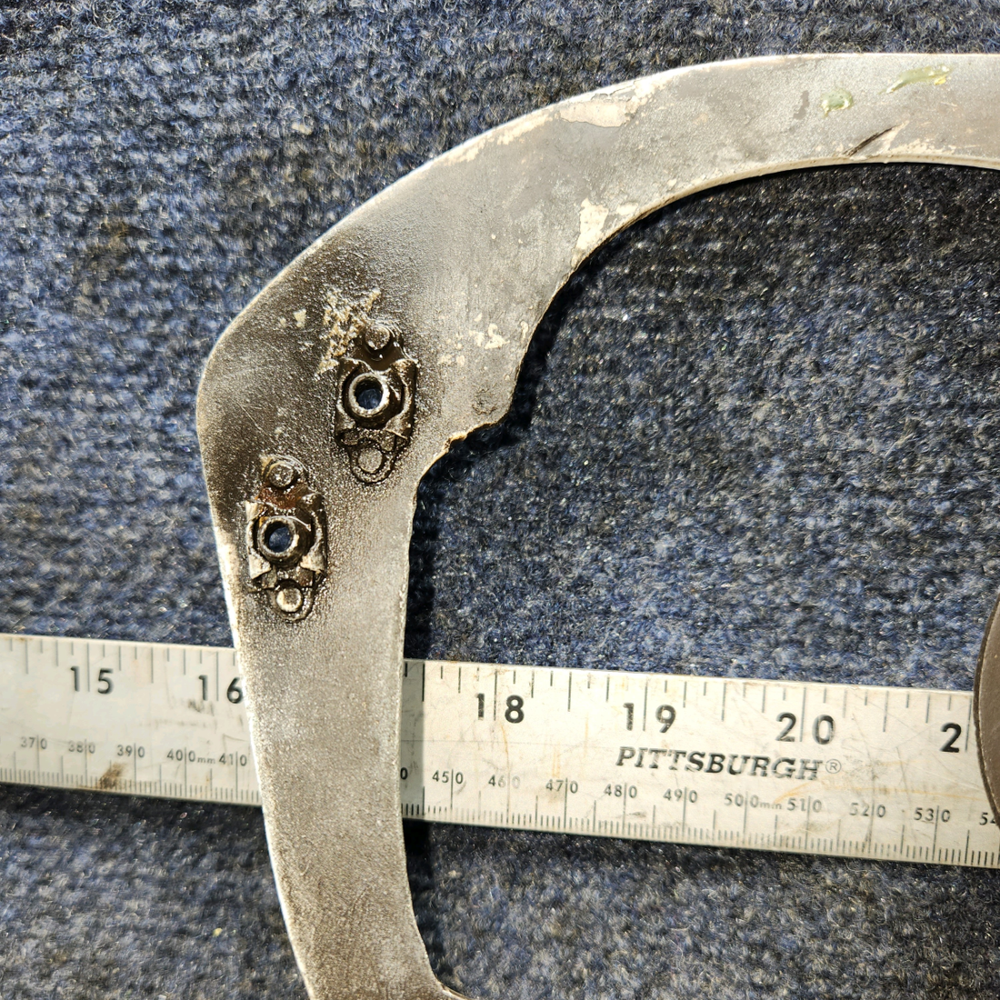 Used aircraft parts for sale, 0741610-11 Cessna 172E Wheel Pant Support Bracket LH