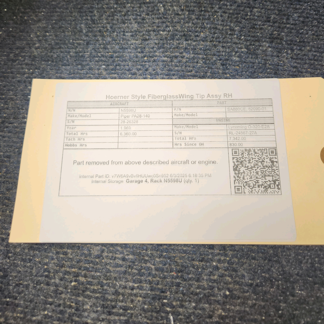 Used aircraft parts for sale, SA880CE Piper PA28-140 Hoerner Style FiberglassWing Tip Assy RH
