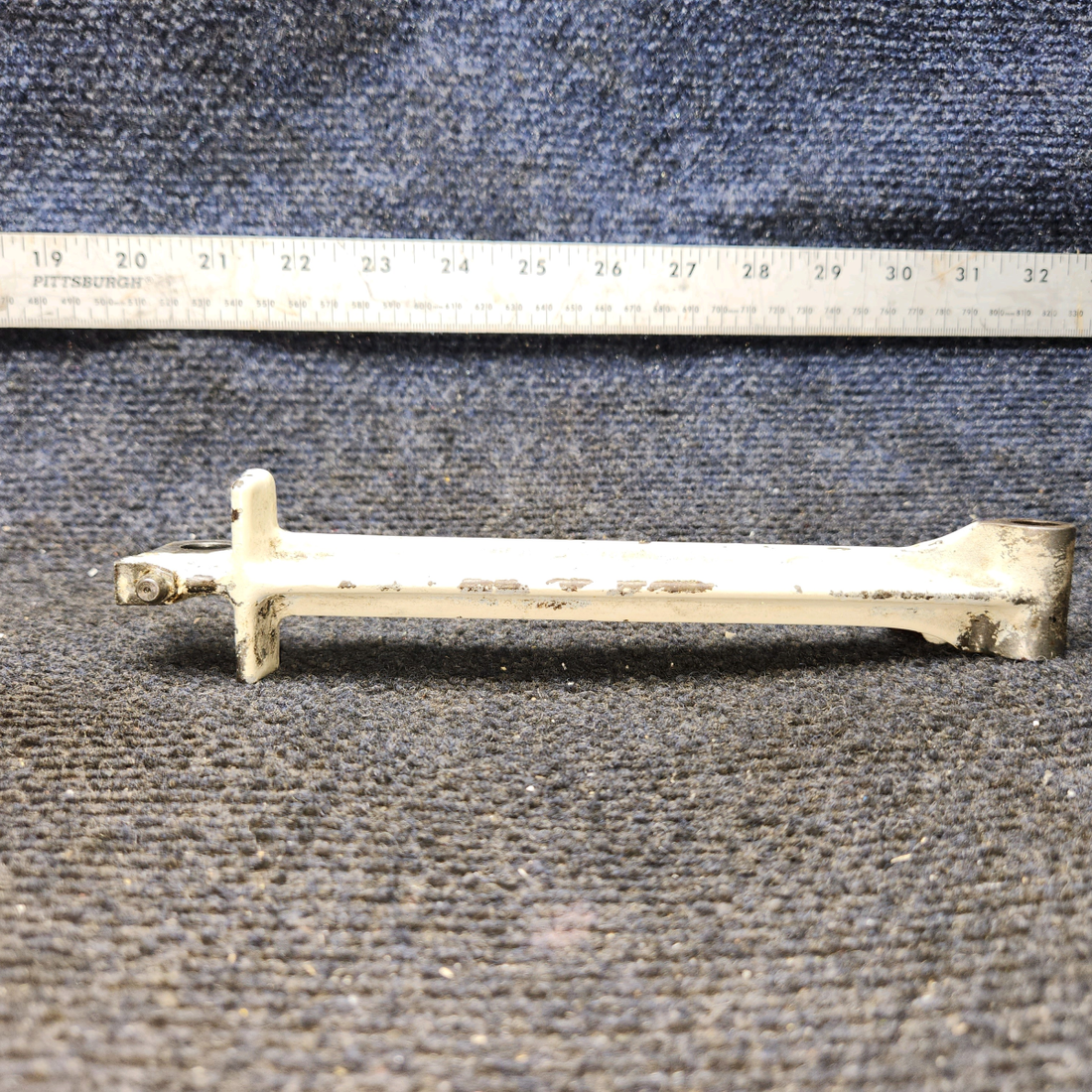 Used aircraft parts for sale, 35-815155-611 BEECHCRAFT F35 Leg Assy Main Gear Retract - RH