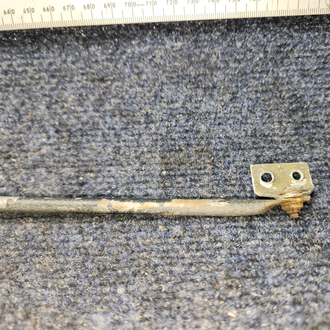 Used aircraft parts for sale, 62179-000 Piper PA-28-140 Piper PA-28-140 ROD ASSY ENGINE COWL