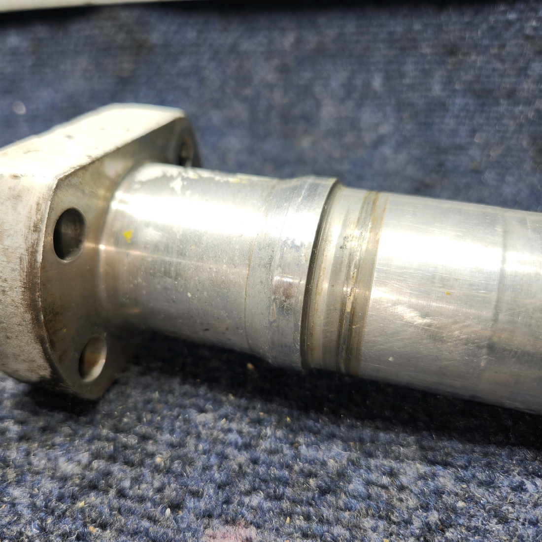 Used aircraft parts for sale, 0541124-0 Cessna C-150J Main Landing Gear - Aluminum