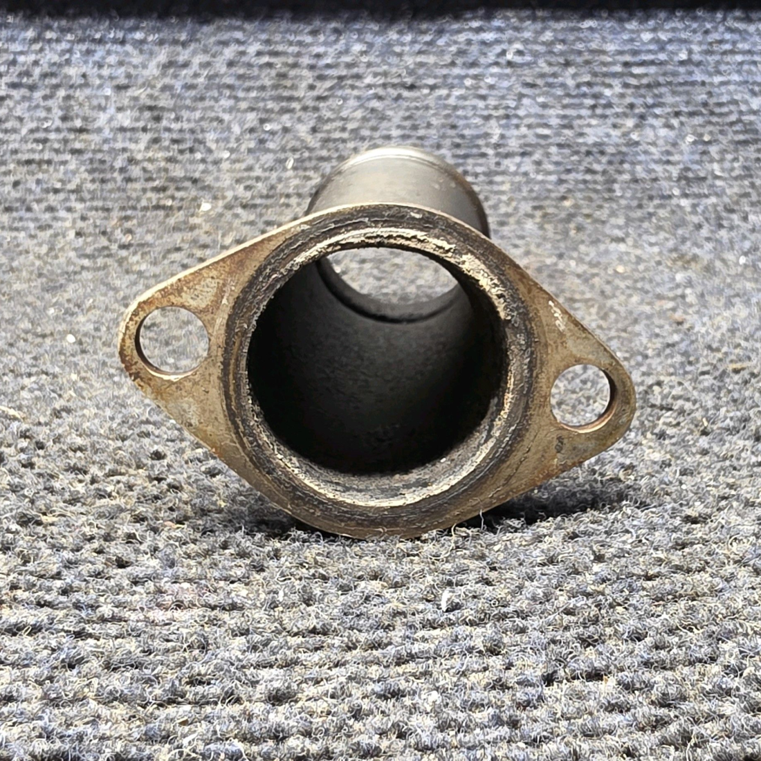 Used aircraft parts for sale, 0550176-57 Cessna 172F Exhaust Curved Riser