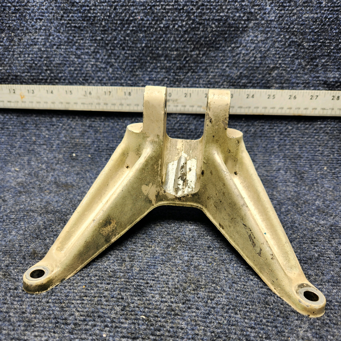 Used aircraft parts for sale, 2443001-3) CESSNA C172RG ACTUATOR ATTACH FITTING