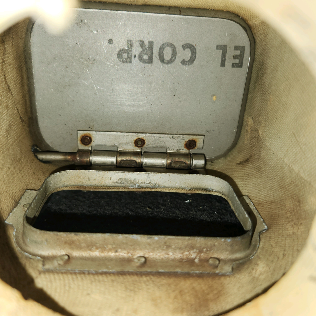 Used aircraft parts for sale, 0553001-1 Cessna 172F Warm Air Valve with Seat