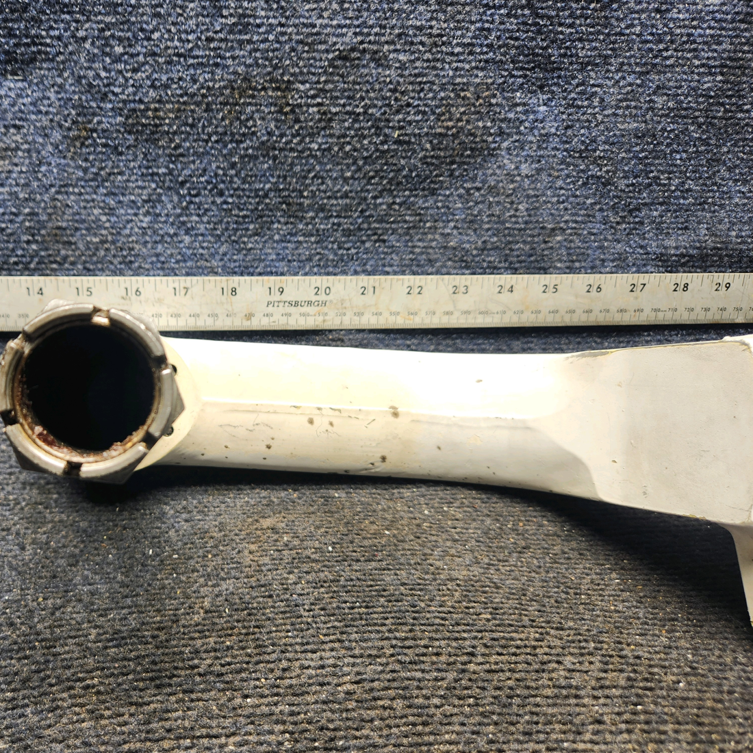 Used aircraft parts for sale, 169-810000-613 Beechcraft C23 SUNDOWNER Nose/Main Landing Gear Fork and Axle Assembly - LH