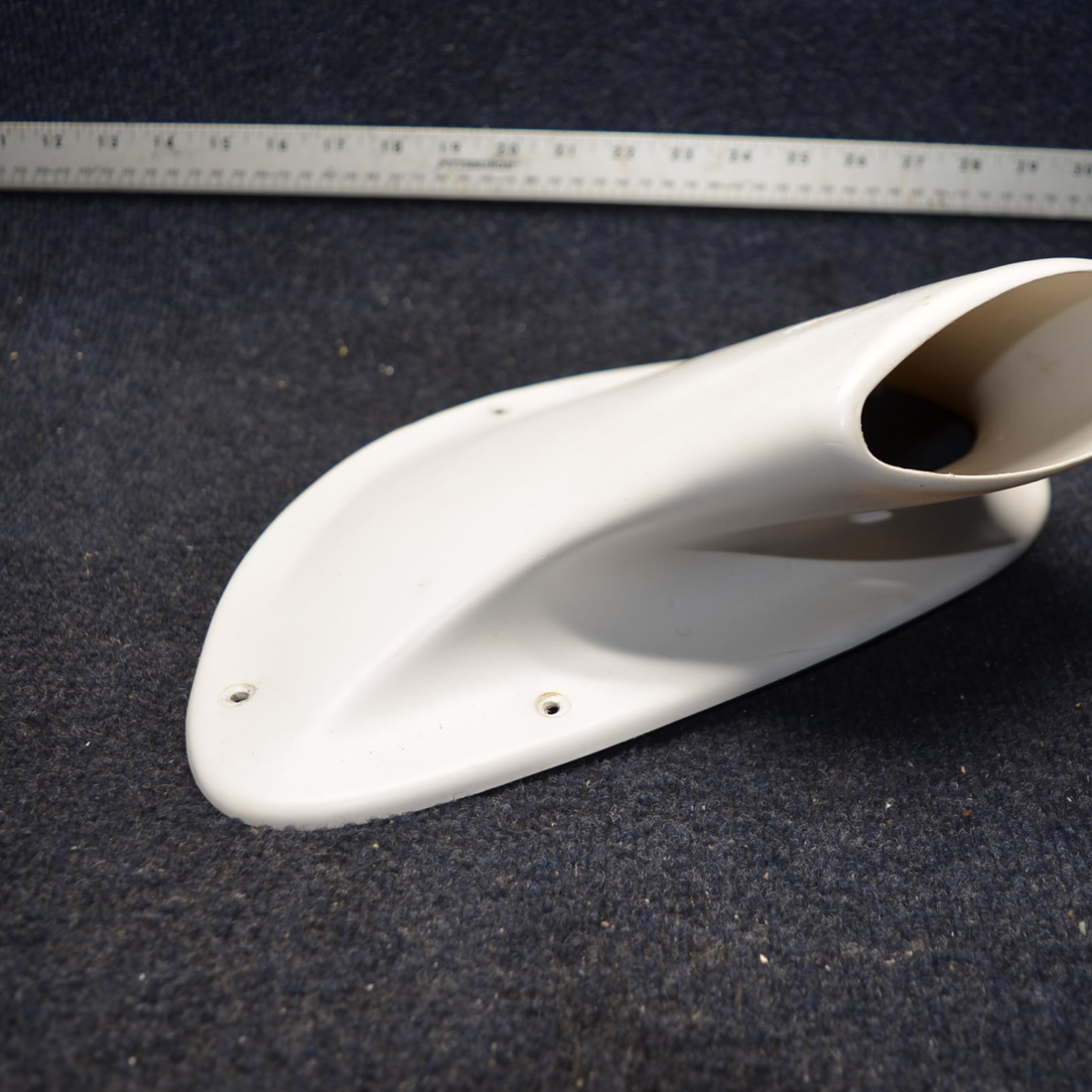 Used aircraft parts for sale, 0523047-2 Cessna  [part_model] Cessna 172RG STRUT TO WING FAIRING RH