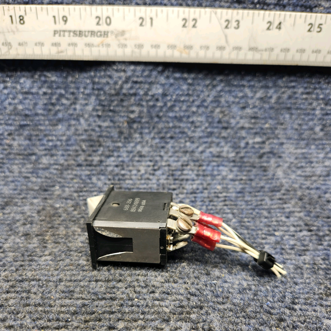 Used aircraft parts for sale, 688-296 PIPER PA28-161 Warrior III FUEL PUMP ROCKER SWITCH