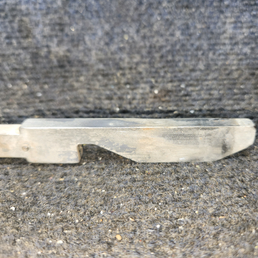 Used aircraft parts for sale, 0511260-1 cessna 150G Door Latch Bolt – LH