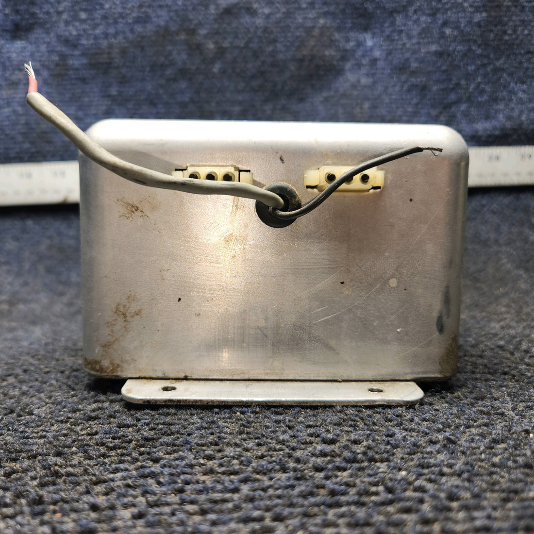 Used aircraft parts for sale, A413,T2-14 Whelen A413 Strobe Light Power Supply (14V)