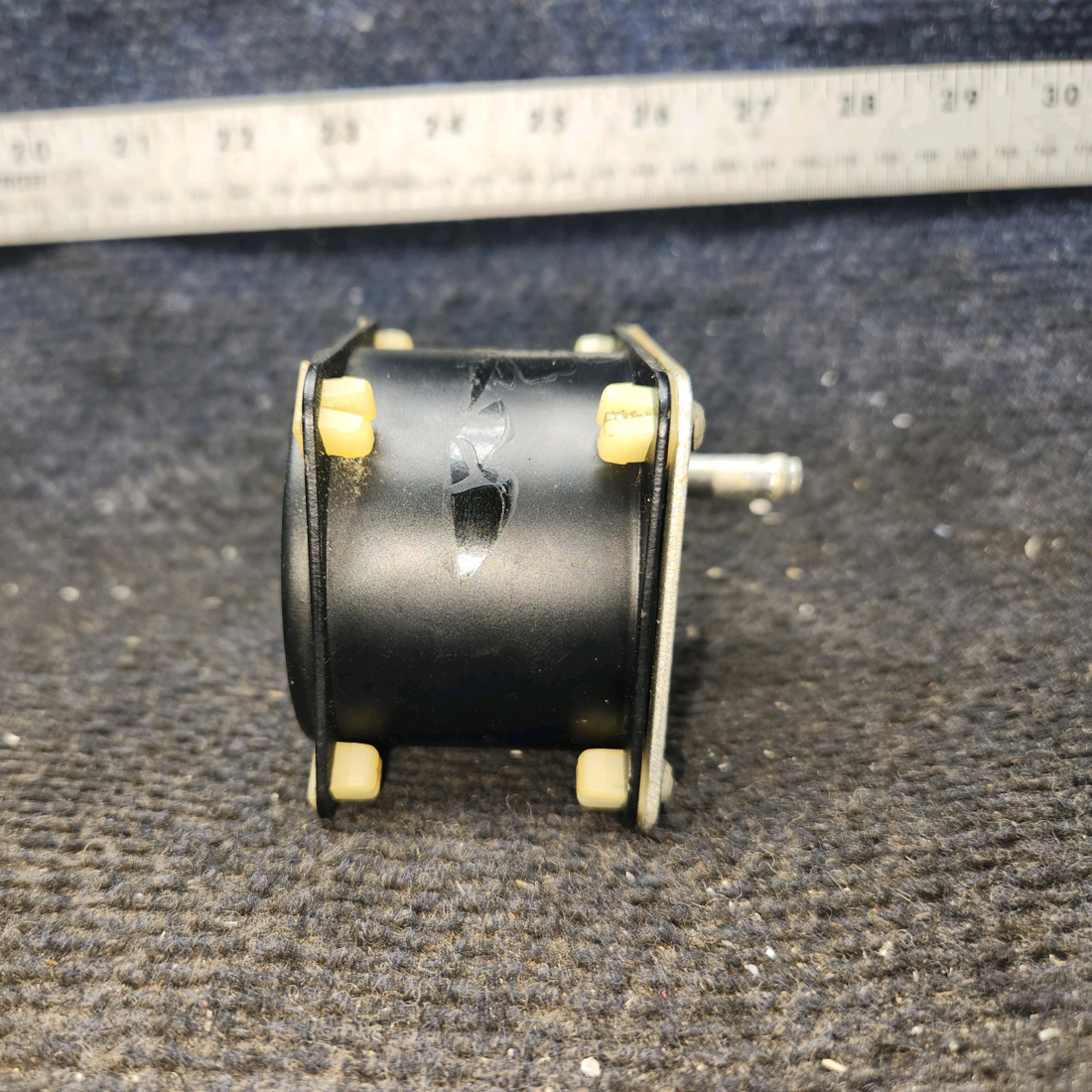 Used aircraft parts for sale, 1G3-4 Airborne MFG Piper PA-28-140 Suction Gauge Indicator