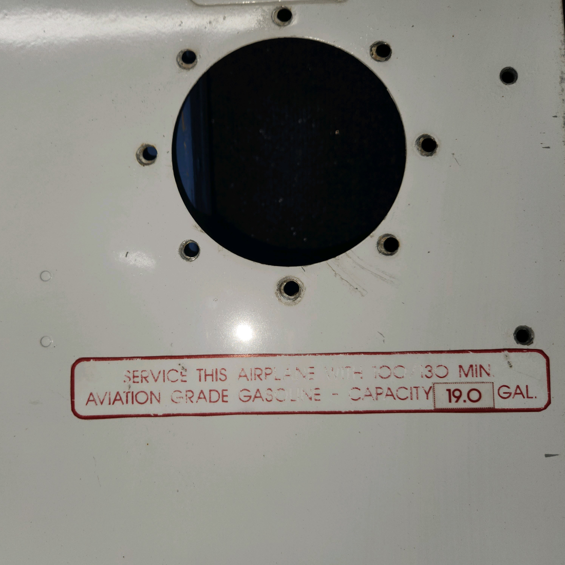 Used aircraft parts for sale, 0523521-18 Cessna 172E Fuel Tank Cover with Indent RH