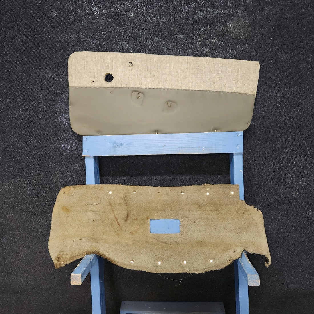 Used aircraft parts for sale, 68061-002, 99359-000, 99358-000 Piper PA-28-140 Complete Seat Upholstery Set with Most Interior Panels
