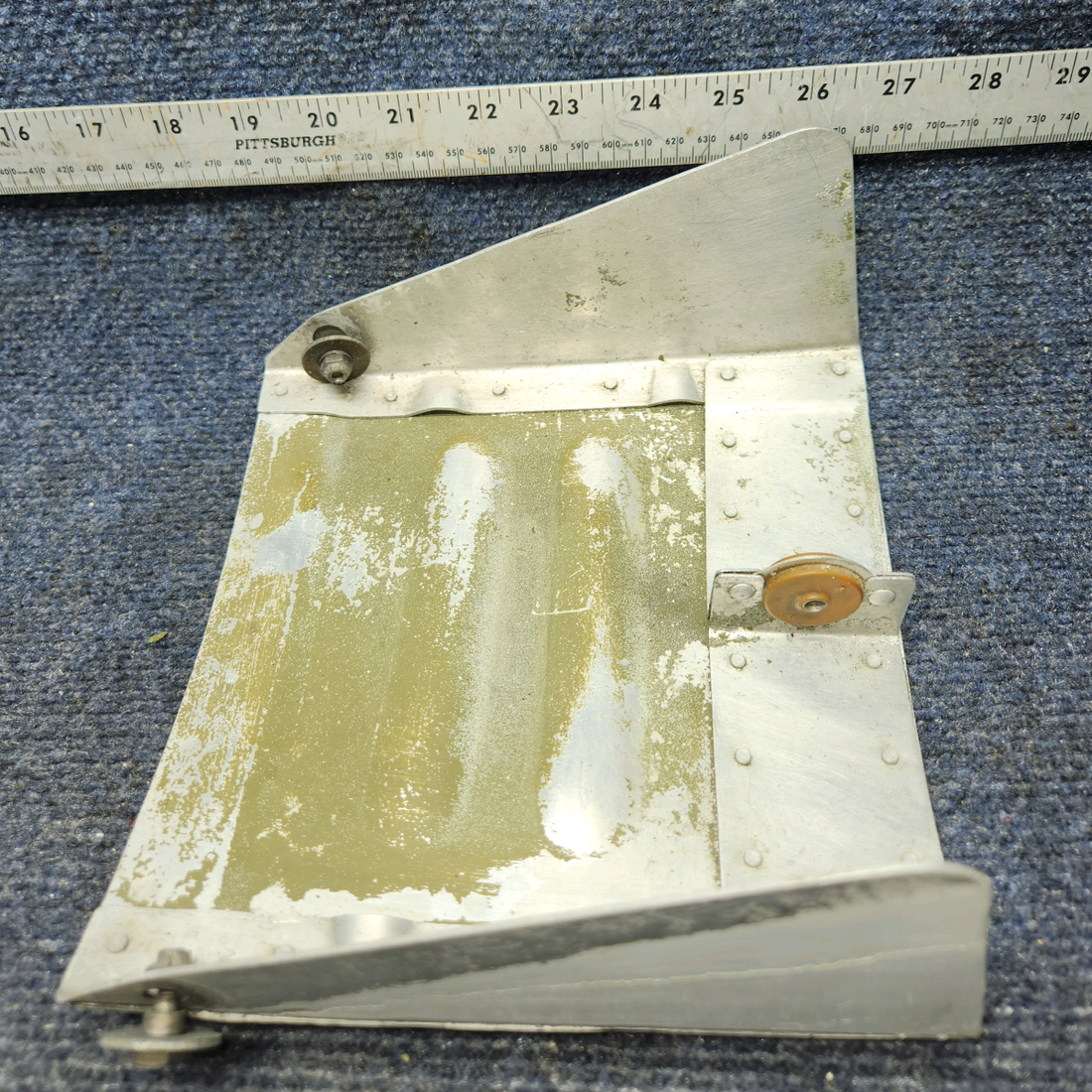 Used aircraft parts for sale, 2452016-1 Cessna 172RG Cowl Flap Assy L/H