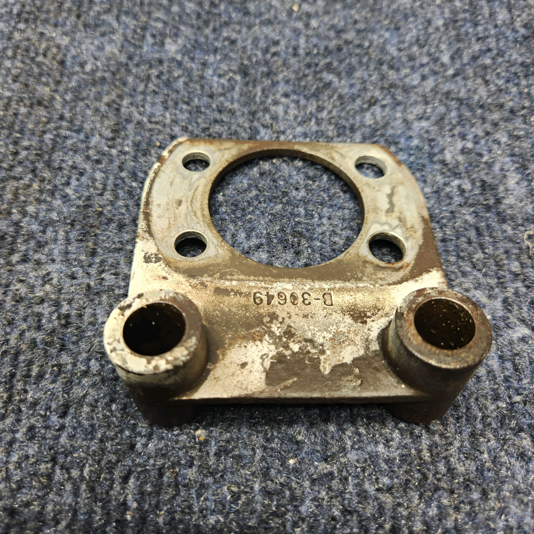 Used aircraft parts for sale, B-30649 McCauley CESSNA C172RG TORQUE PLATE ASSEMBLY PRICE PER EACH