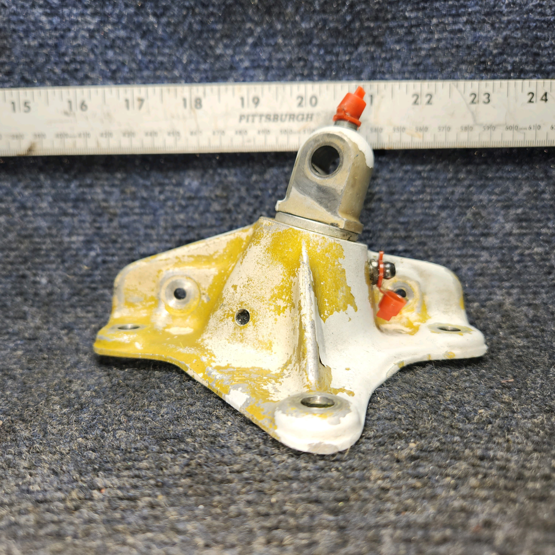 Used aircraft parts for sale, 20760-001 PIPER PA-24-250 Fitting Assembly Main Gear Side Brace RH