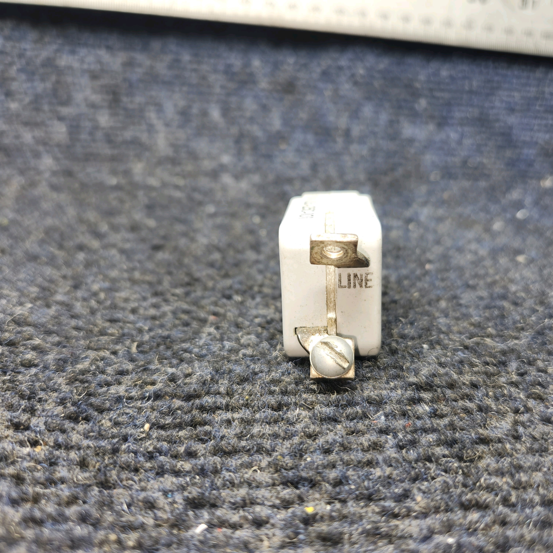 Used aircraft parts for sale, 105-250-101 Wood Electric BEECHCRAFT 95-55B Push-Button Circuit Breaker