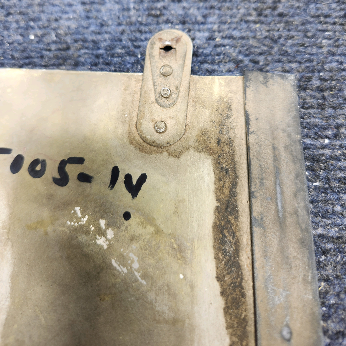 Used aircraft parts for sale, 35-105005-14 Beechcraft F33A L/H LOWER AFT REAR WING ATTACH BOLT PANEL
