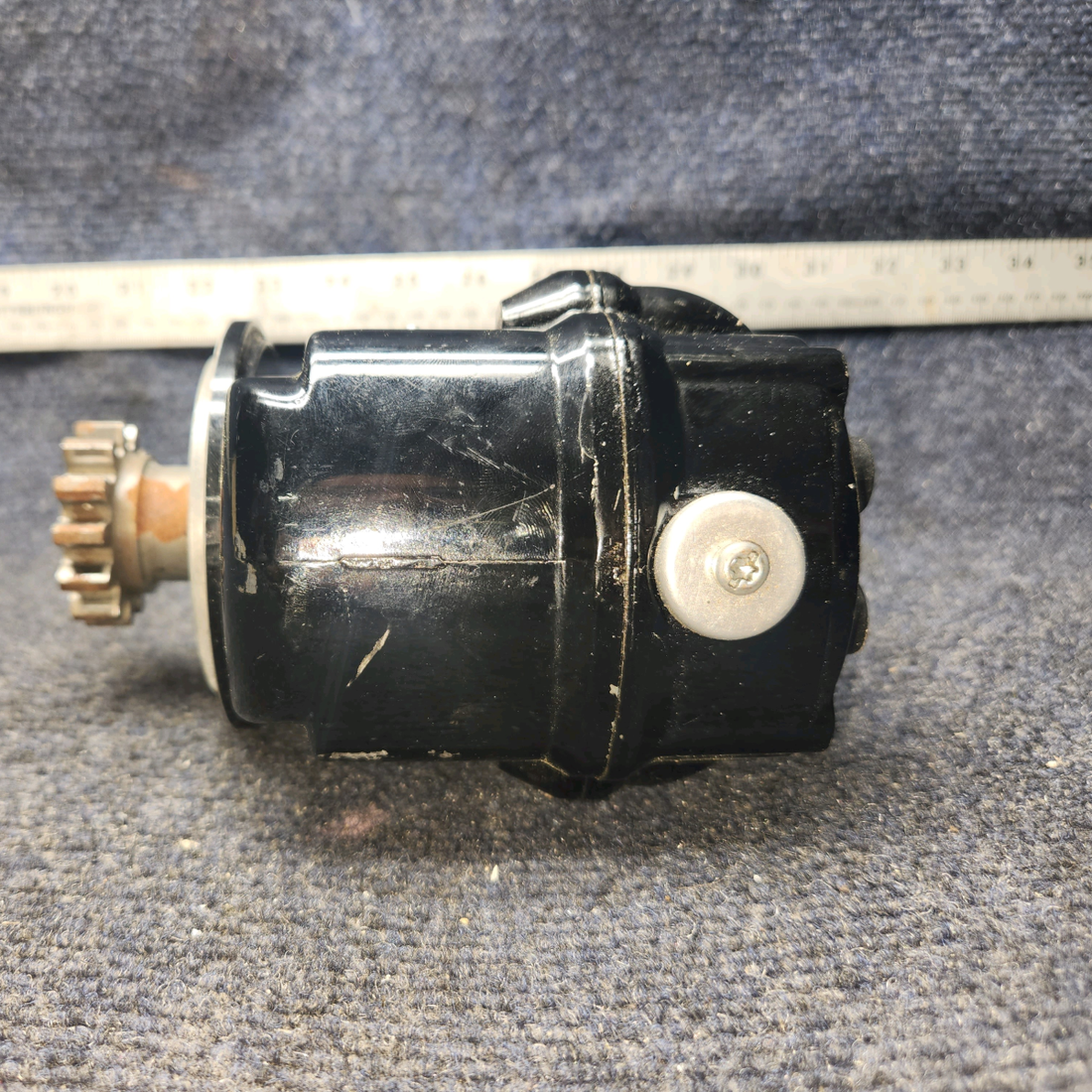 Used aircraft parts for sale, 4370 Lycoming O-320 PIPER PA28-140 Champion Slick Magneto Whit Gear