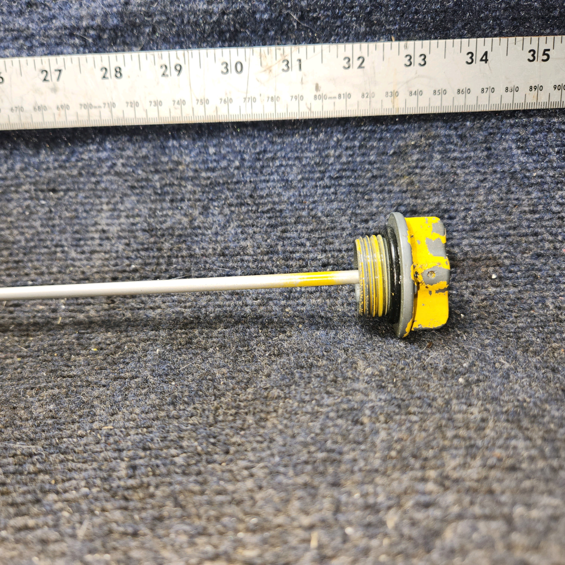 Used aircraft parts for sale, LW-16783-18 Lycoming Piper PA-28-140 Oil Level Gauge – 8 QTS, Length 20"
