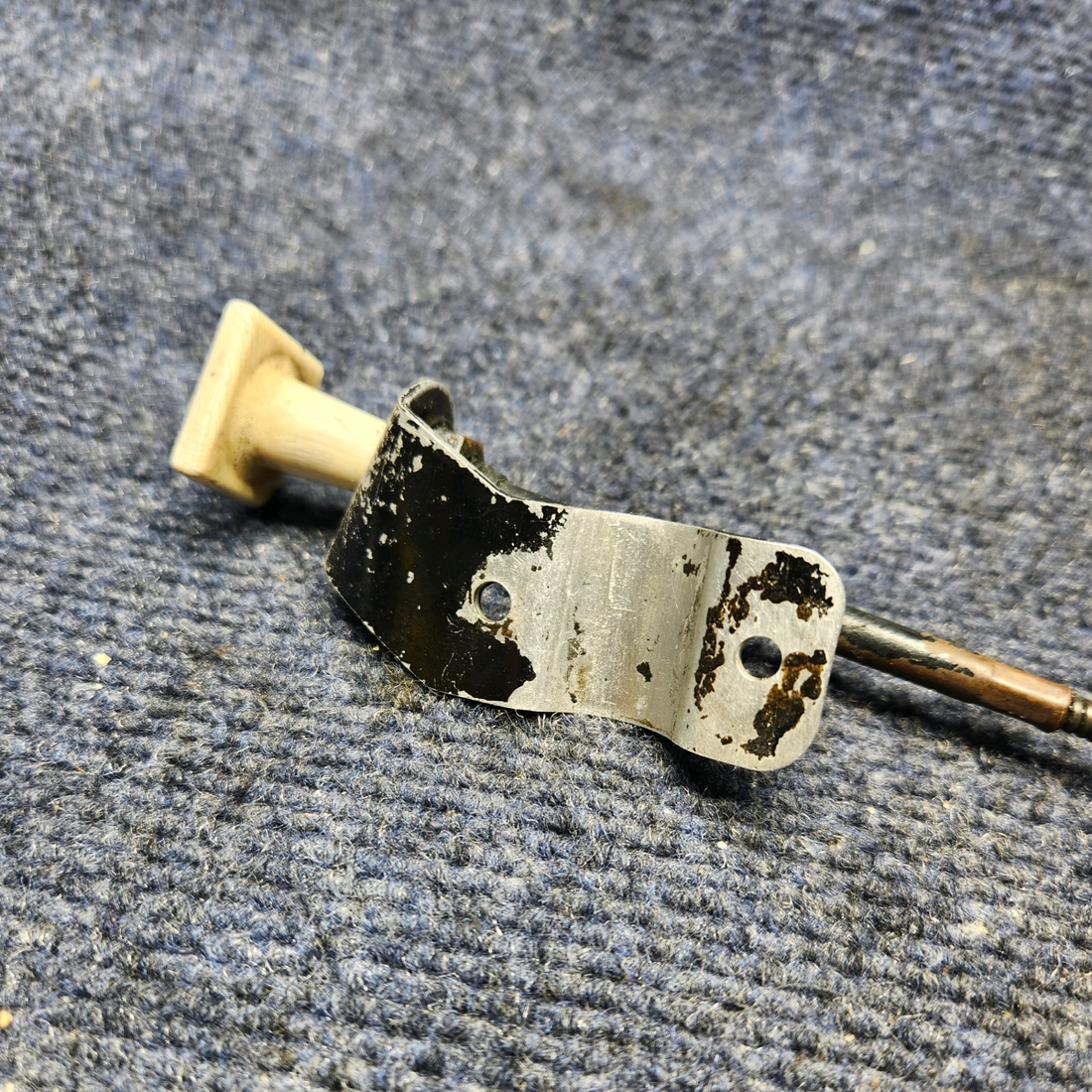 Used aircraft parts for sale, S1517-10 Cessna CESSNA C172RG CONTROL CABLE STRAINER DRAIN