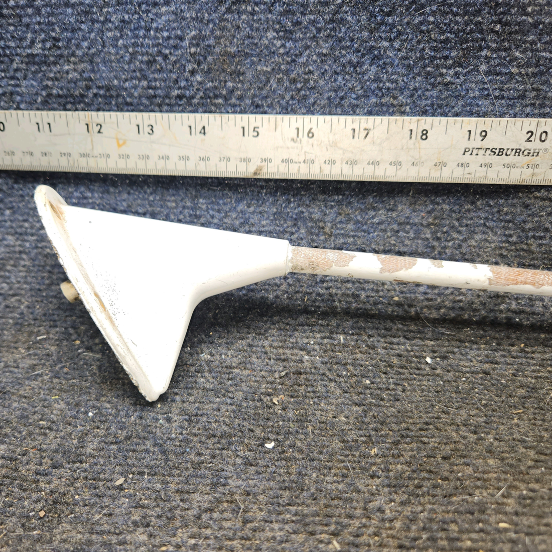 Used aircraft parts for sale, C598501-0104 cessna 172N VHF Antenna