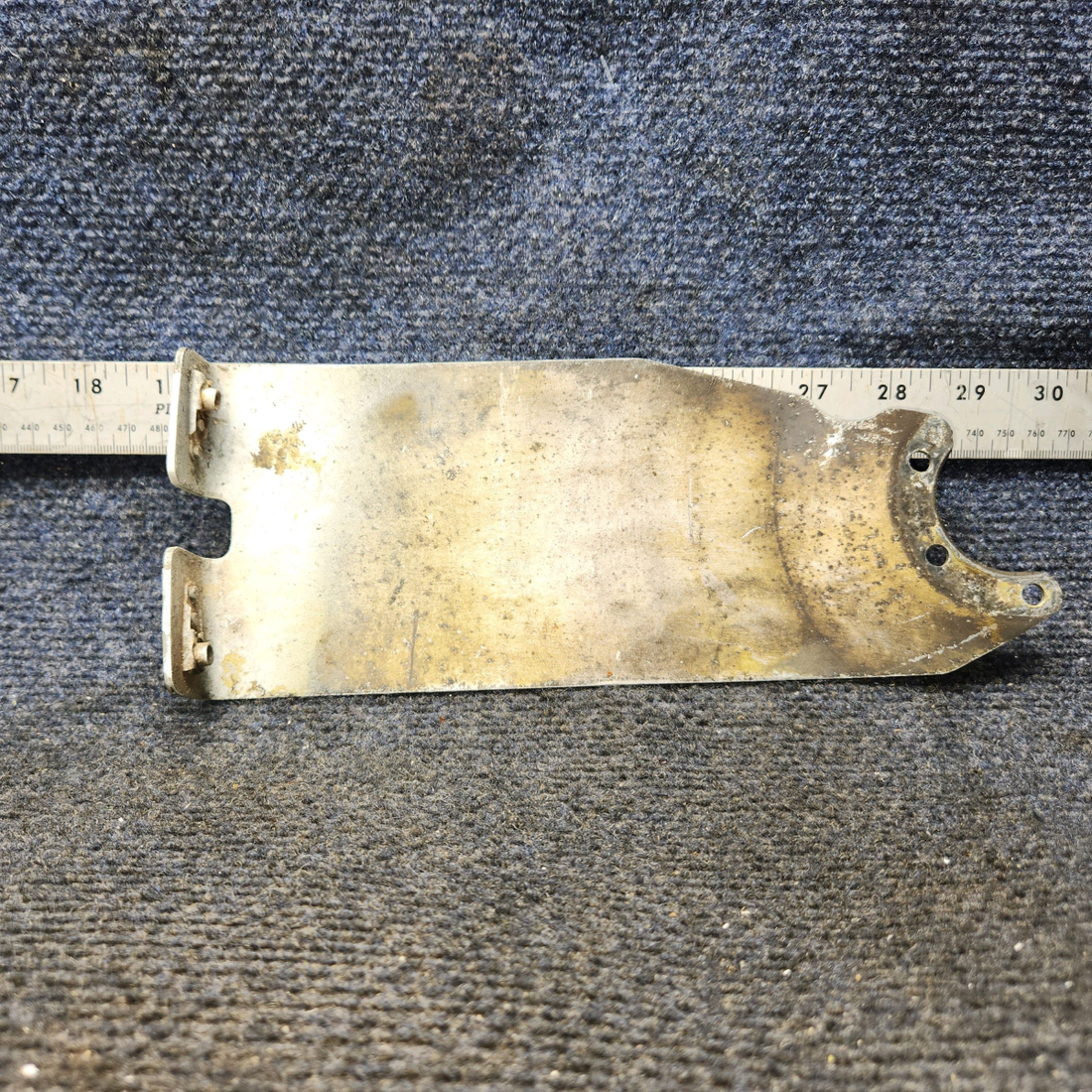 Used aircraft parts for sale, 37880-003 Piper PA28-161 Wheel Pant Bracket - RH