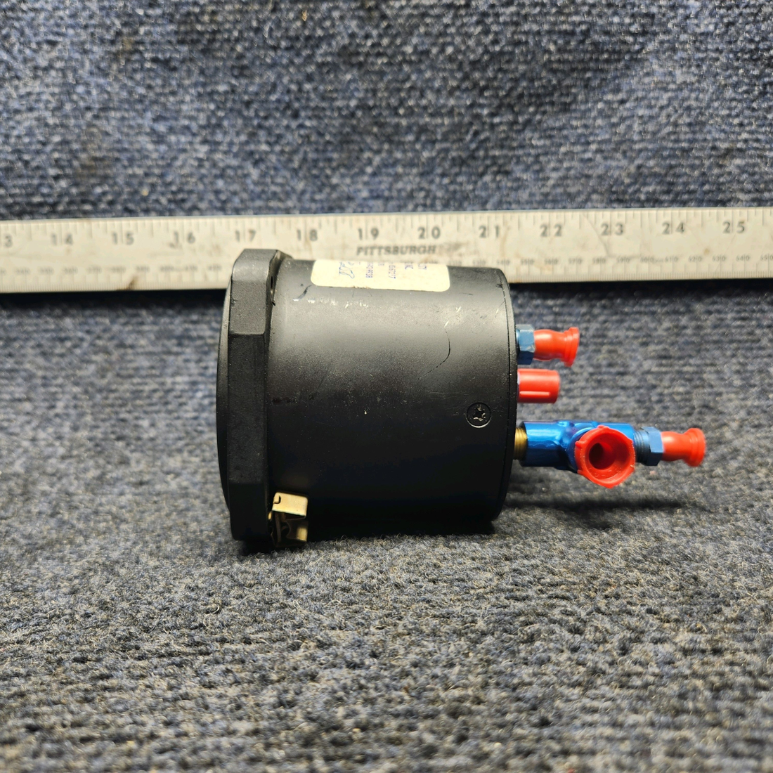 Used aircraft parts for sale, 6080-8543 United Instruments Beechcraft A24R Manifold / Fuel Pressure Indicator