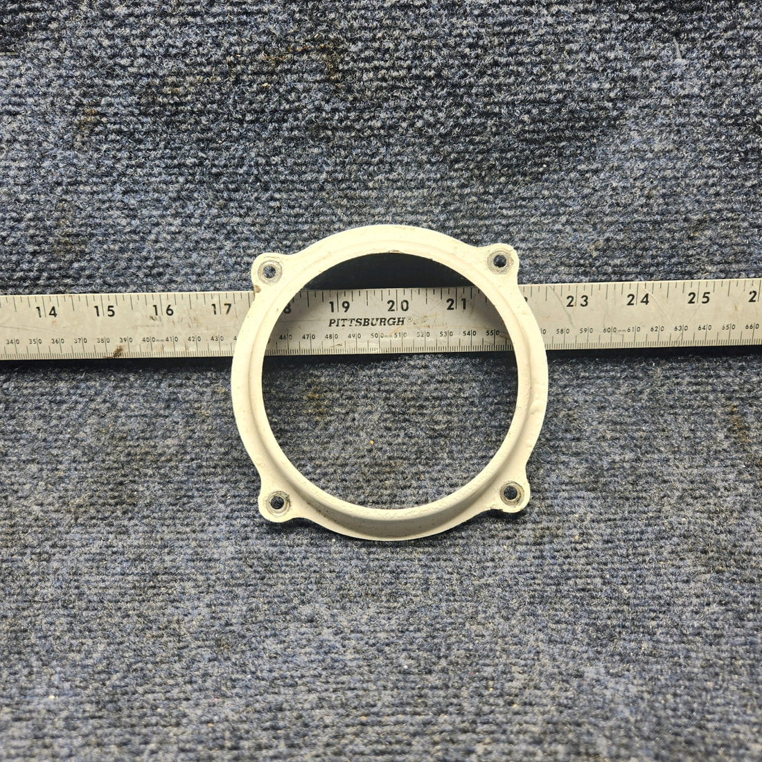 Used aircraft parts for sale, 169-110000-235 Beechcraft A23A Musketeer Custom III RETAINER LANDING LIGHT