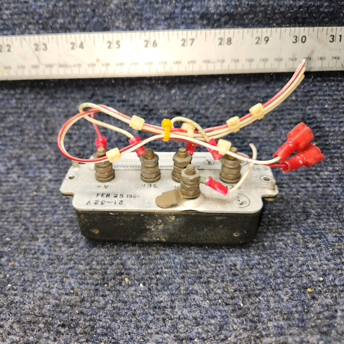 Used aircraft parts for sale, 0669562-0101 Cessna 172RG Instrument Fuel Gauge Cluster  L/H- R/H