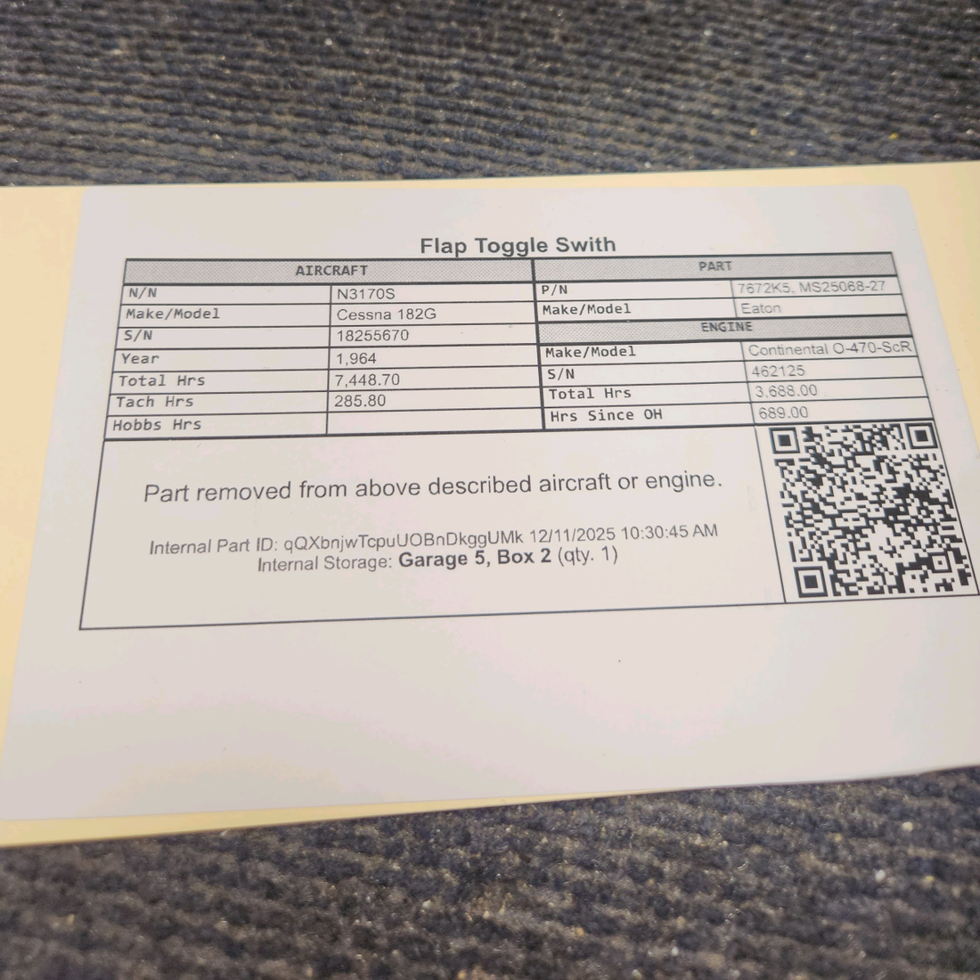 Used aircraft parts for sale, 7672K5 Eaton Cessna 182G Flap Toggle Swith