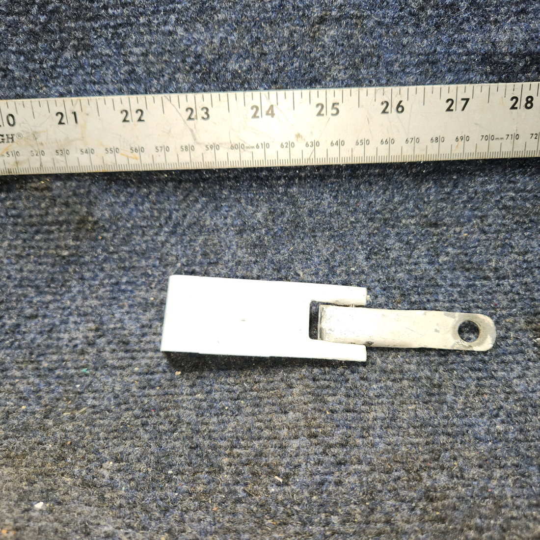 Used aircraft parts for sale, 127223-000 Piper PA28-140 Cowl Fastener Latch