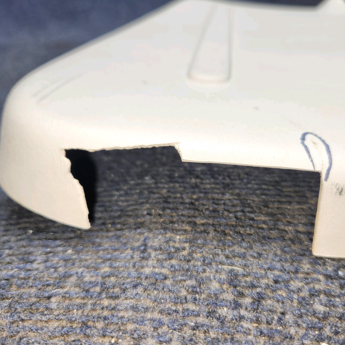 Used aircraft parts for sale, 0700114-35 Cessna 172F Baggage Door Panel