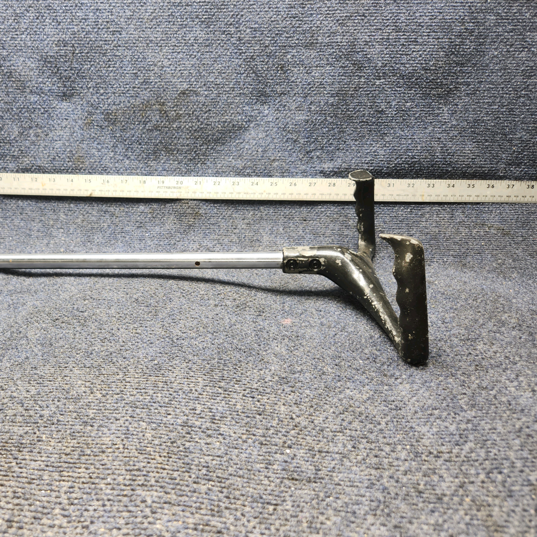 Used aircraft parts for sale, 0513240-16 Cessna C-150J Control Wheel Assembly