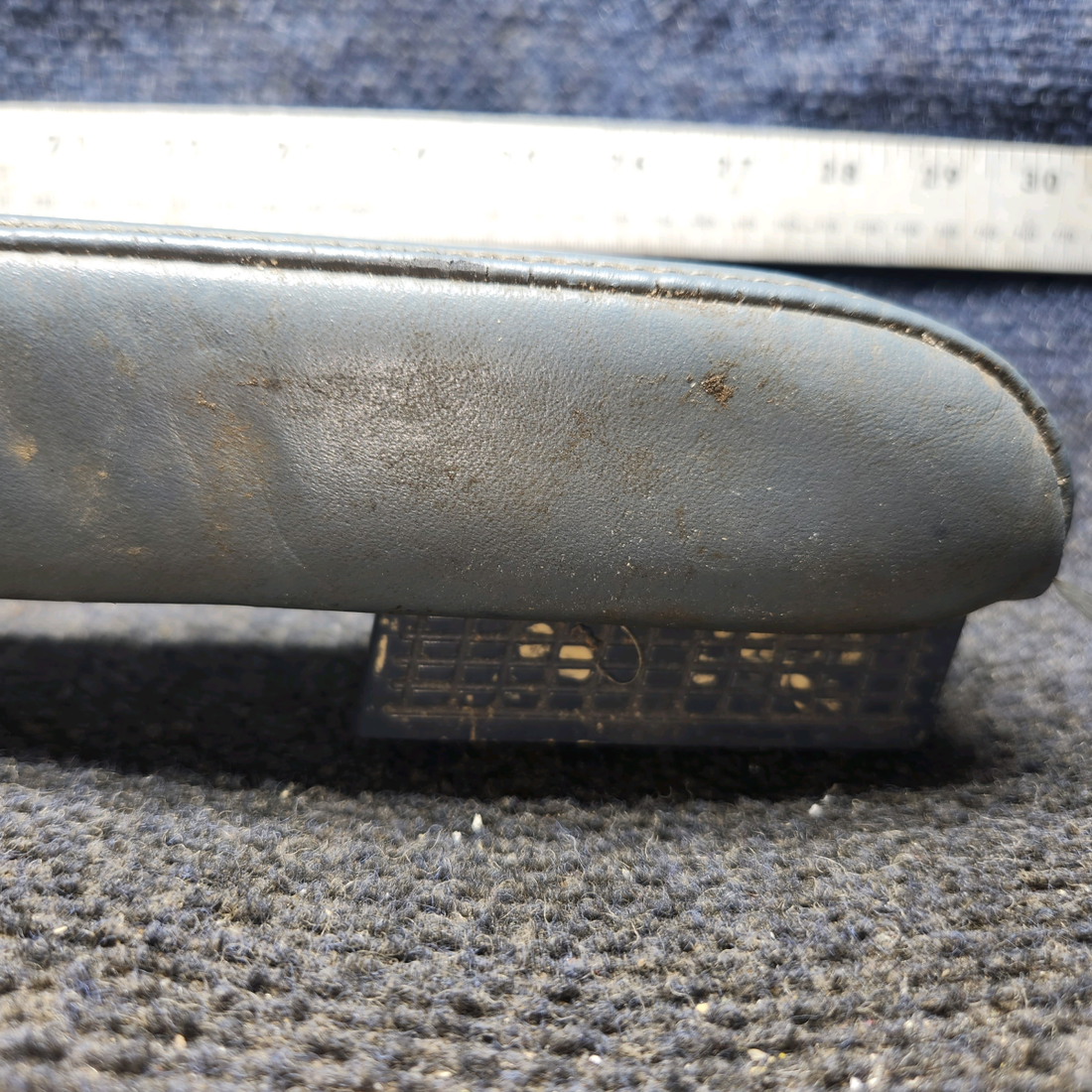 Used aircraft parts for sale, 1414082-1 Cessna 182G Armrest Assembly