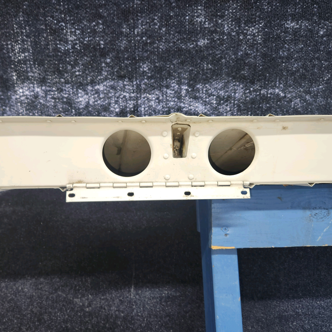 Used aircraft parts for sale, 0523800-1 Cessna 172E Aileron Assembly - RH