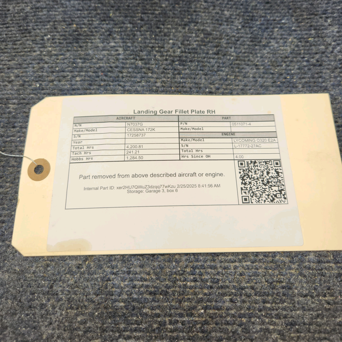 Used aircraft parts for sale, 0511071-4 CESSNA 172K LANDING GEAR FILLET PLATE RH