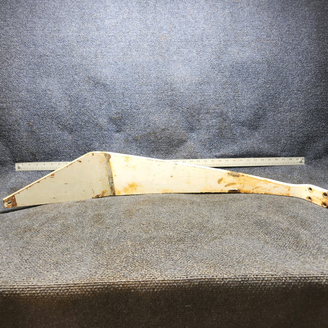 Used aircraft parts for sale, 0541164-4 Cessna 172F Main Landing Gear Spring RH