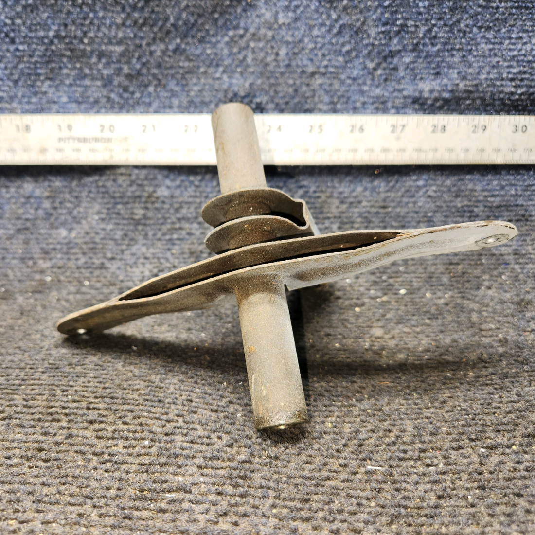 Used aircraft parts for sale, 0523535 Cessna 172E Flap Bellcrank Assy LH