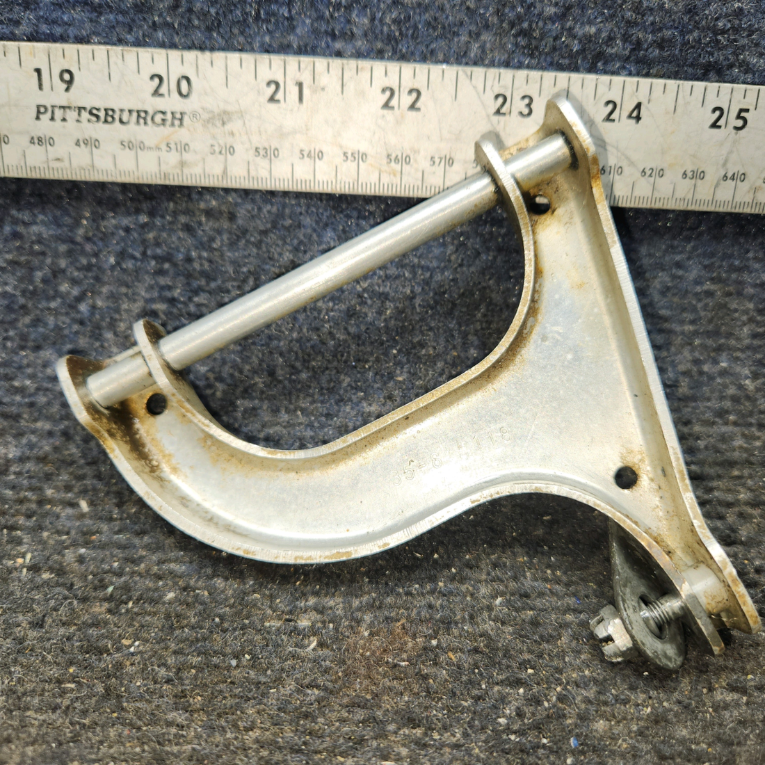 Used aircraft parts for sale, 35-815118 Beechcraft 35-33 Landing Gear Door Idler