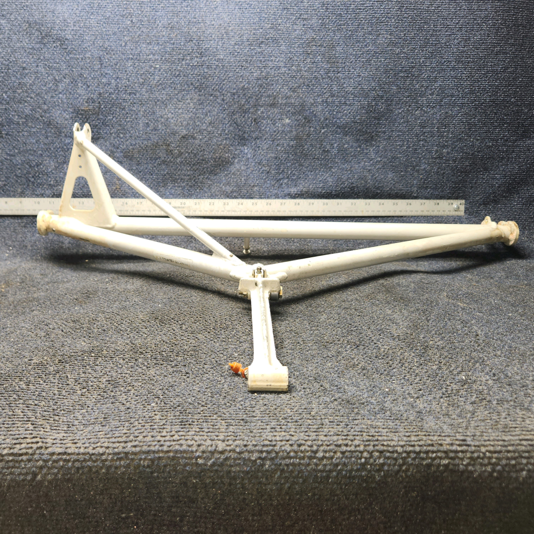 Used aircraft parts for sale, 35-815155-610 BEECHCRAFT 95-55B Main Gear Retract Brace Assy - LH