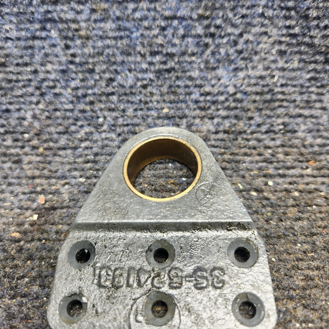 Used aircraft parts for sale, 35-524183-2 Beechcraft 35-33 Support Assy INBD