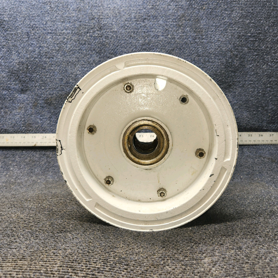 Used aircraft parts for sale, 40-98 BEECHCRAFT 95-55B Main Gear Wheel Assembly – 8"