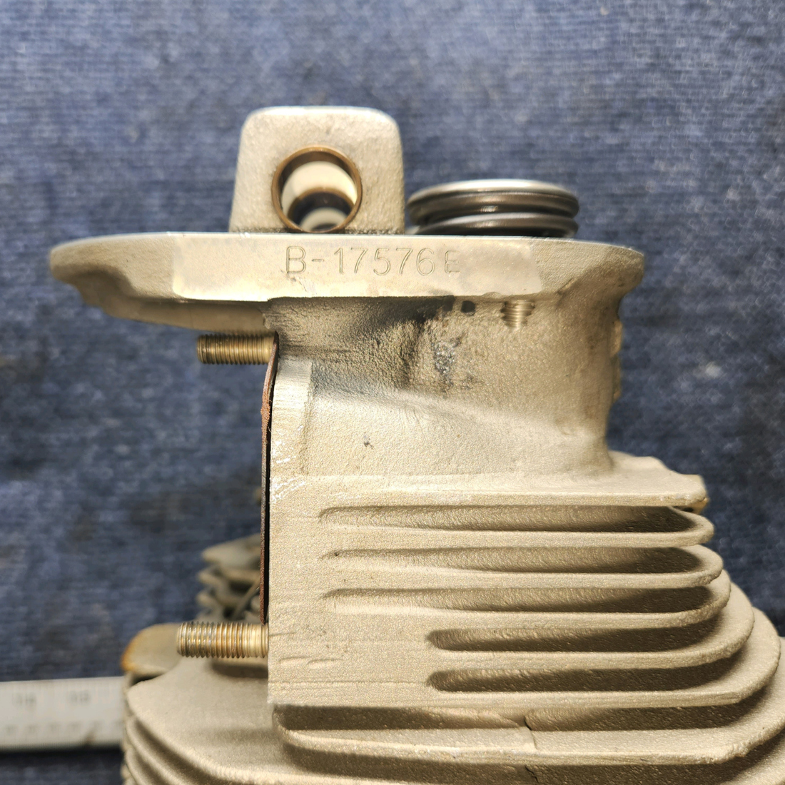 Used aircraft parts for sale, SA10200-A1 Superior O-300 Cessna 172 Cylinder with Valves and Springs