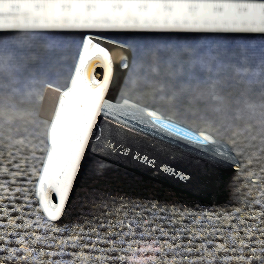 Used aircraft parts for sale, C-52207-4 Safe Flight Instruments Cessna C175 Lift Detector Assy