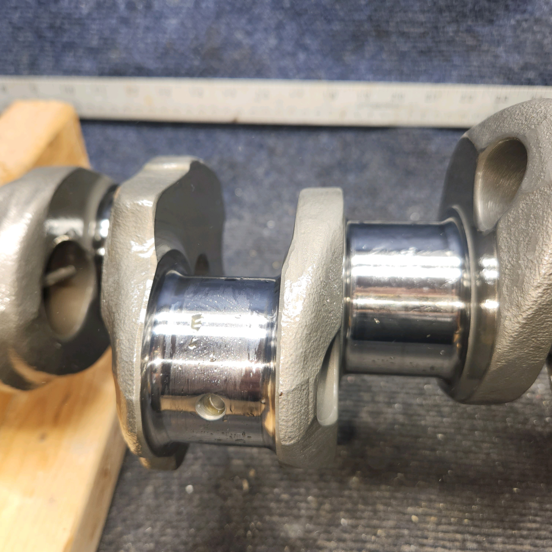 Used aircraft parts for sale, 653382, 580789 Continental O-300D Cessna 172F Crankshaft Assy With Counterweights