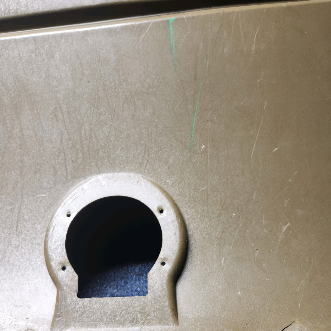 Used aircraft parts for sale, 68633-005 Piper PA32RT-300 HEADLINER BAGGAGE COMPARTMENT LH & RH